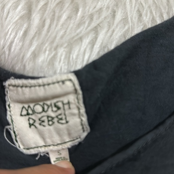 Modish rebel black distressed rock n roll t shirt size small - Picture 4 of 5